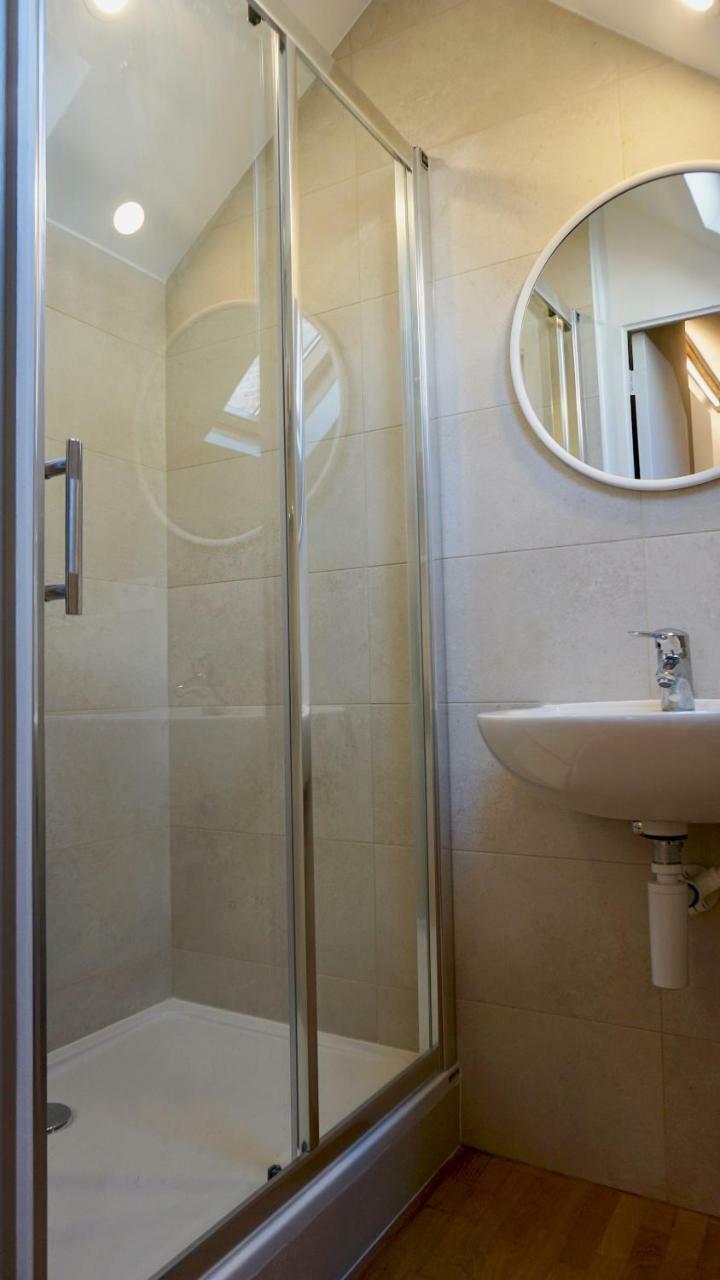 Unit 8 - Charming Loft Apt. Near Avenue Louise Free Parking Bruxelles Esterno foto